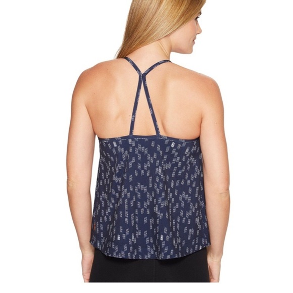 LUCY Spirts Tank NWT  Built in bra - Crisscross Back Blue  L - Picture 3 of 5